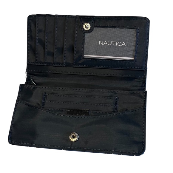 Nautica Blue Chain Print Wallet | Logo Plaque | NWT - Picture 3 of 5